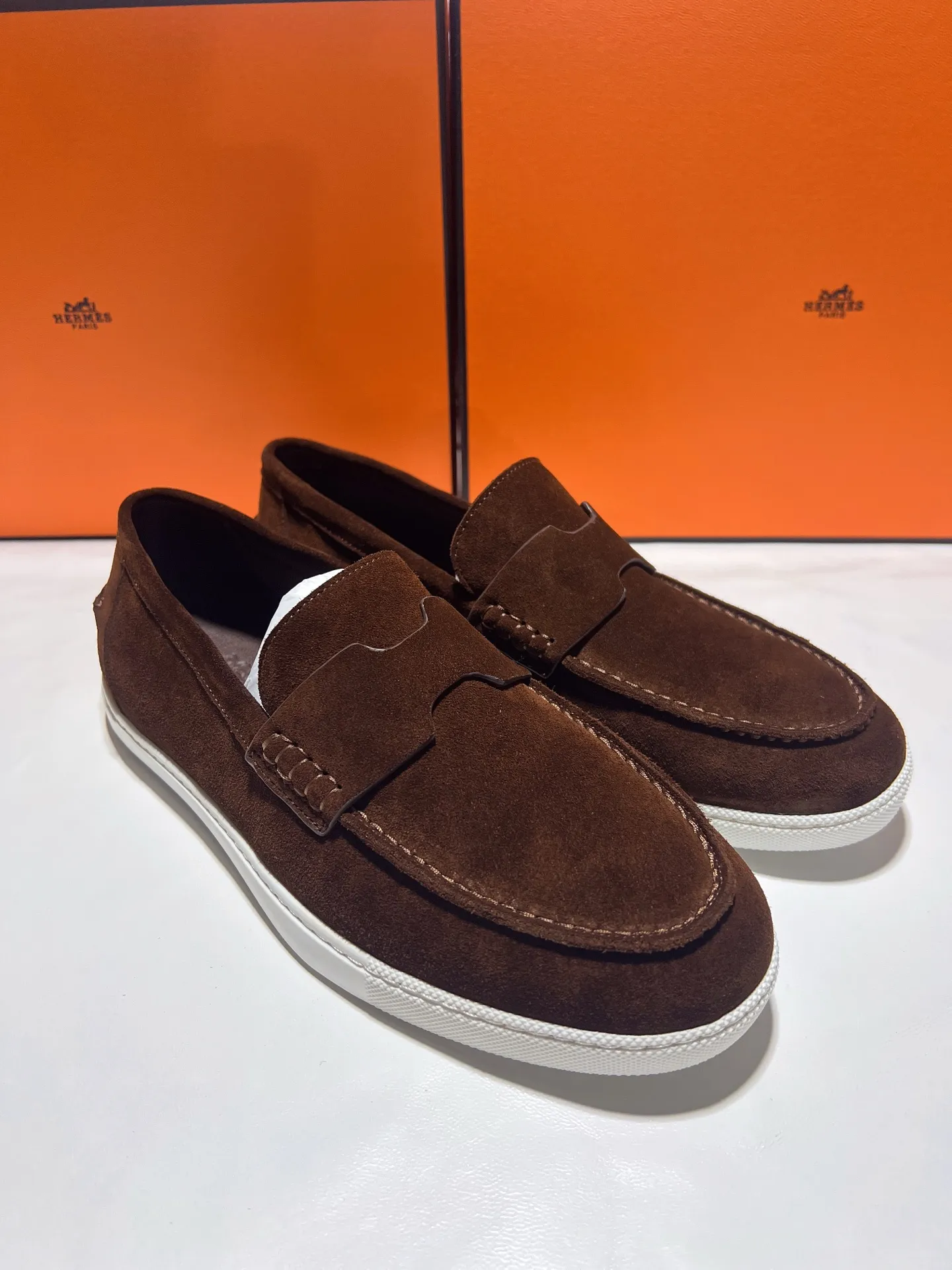 👟👟Ex-factory price 540👟👟 ♥2025 HERMES The latest hot model, the official website is developed simultaneously, original quality Size: Women's size 36/46